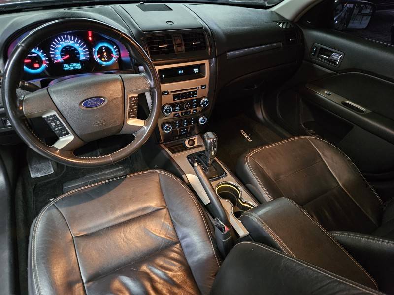 FORD - FUSION - 2011/2011 - Cinza - R$ 48.900,00
