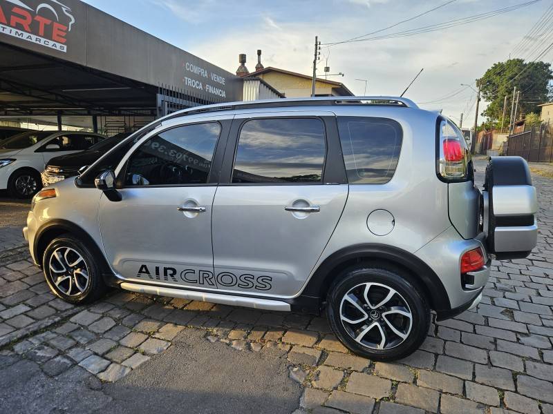 CITROËN - AIRCROSS - 2011/2012 - Prata - R$ 38.900,00