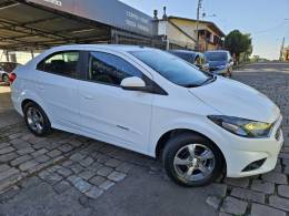 CHEVROLET - PRISMA - 2017/2018 - Branca - R$ 63.900,00