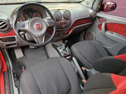 FIAT - PALIO - 2012/2012 - Vermelha - R$ 37.900,00