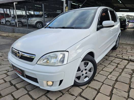 CHEVROLET - CORSA - 2010/2011 - Branca - R$ 31.900,00