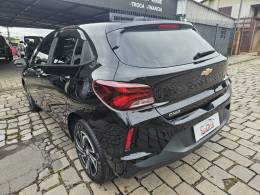 CHEVROLET - ONIX - 2024/2025 - Preta - R$ 77.900,00