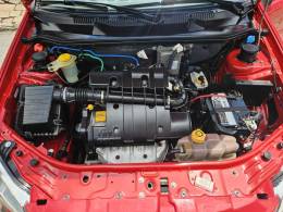 FIAT - PALIO - 2007/2008 - Vermelha - R$ 26.900,00