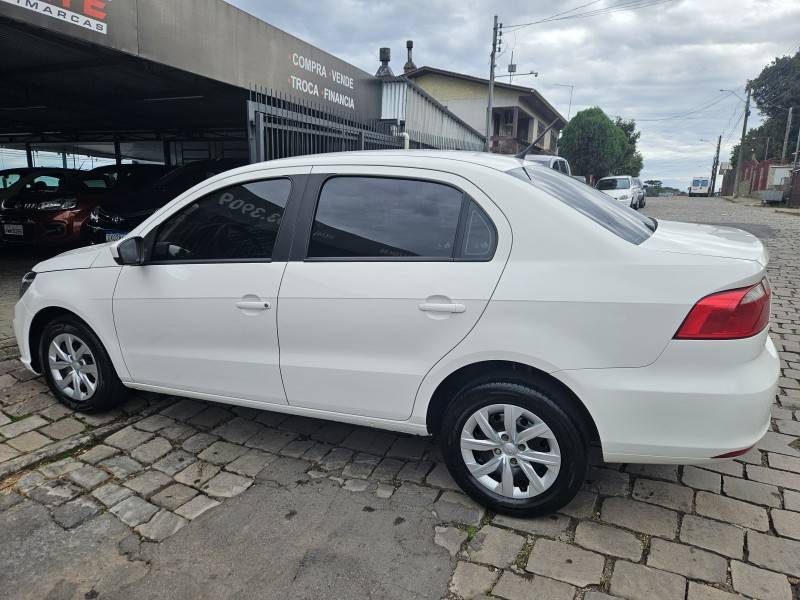 VOLKSWAGEN - VOYAGE - 2018/2019 - Branca - R$ 47.900,00