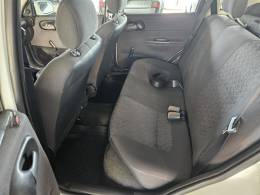 CHEVROLET - CLASSIC - 2005/2005 - Branca - R$ 21.900,00