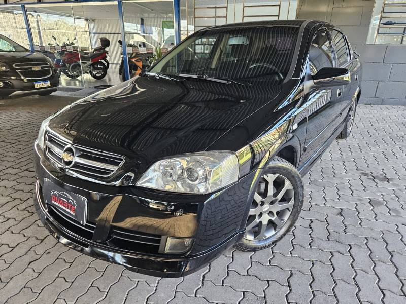 CHEVROLET - ASTRA - 2010/2011 - Preta - R$ 36.900,00