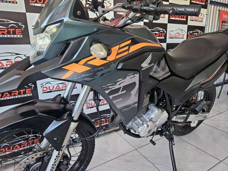 HONDA - XRE 300 - 2021/2021 - Verde - R$ 28.900,00
