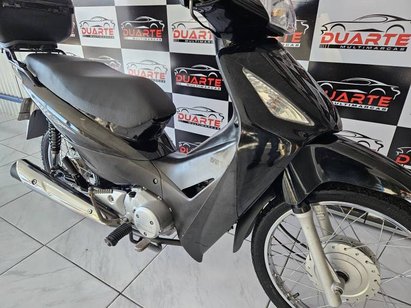 HONDA - BIZ 125 - 2009/2009 - Preta - R$ 9.500,00