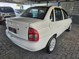 CHEVROLET - CLASSIC - 2005/2005 - Branca - R$ 21.900,00