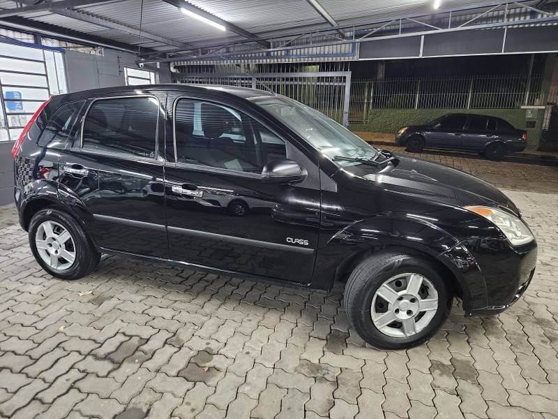 FORD - FIESTA - 2009/2009 - Preta - R$ 26.900,00