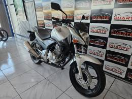 HONDA - CB 300R - 2009/2010 - Prata - R$ 13.500,00