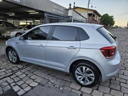 VOLKSWAGEN - POLO - 2018/2019 - Prata - R$ 75.900,00