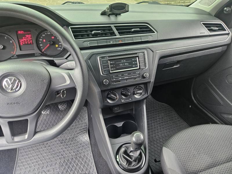 VOLKSWAGEN - VOYAGE - 2018/2019 - Branca - R$ 47.900,00