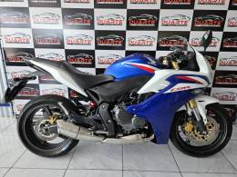 HONDA - CBR 600F - 2013/2013 - Azul - R$ 38.900,00