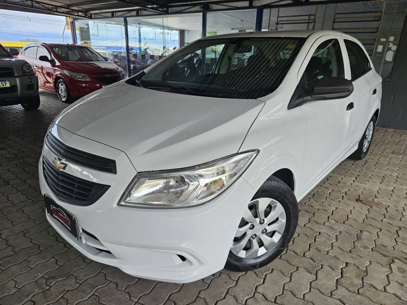 CHEVROLET - ONIX - 2018/2018 - Branca - R$ 48.900,00