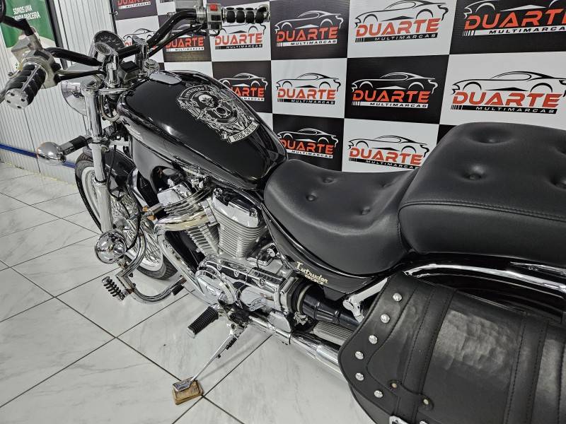 SUZUKI - INTRUDER - 1995/1995 - Preta - R$ 23.900,00