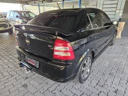 CHEVROLET - ASTRA - 2010/2011 - Preta - R$ 36.900,00