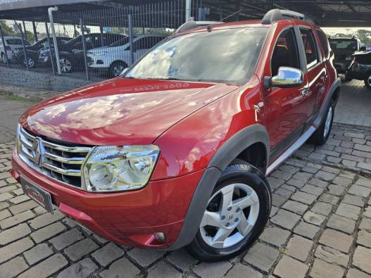 RENAULT - DUSTER - 2014/2015 - Vermelha - R$ 56.900,00