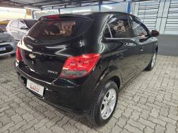 CHEVROLET - ONIX - 2013/2013 - Preta - R$ 43.900,00