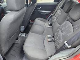 FIAT - PALIO - 2007/2008 - Vermelha - R$ 26.900,00