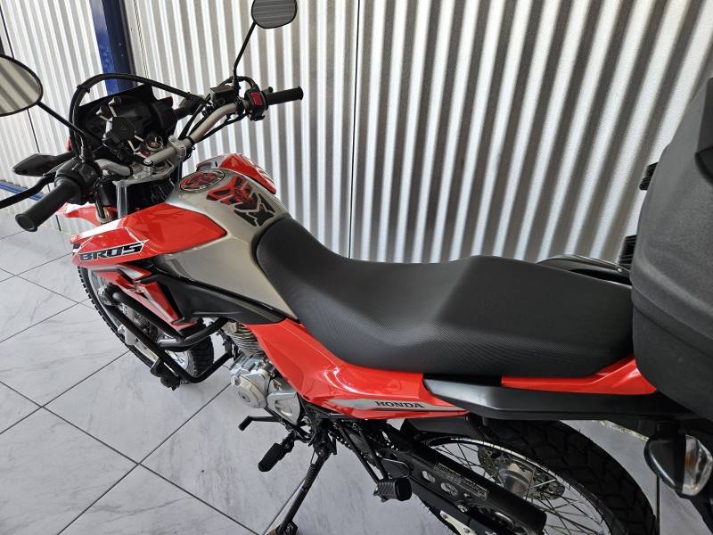 HONDA - NXR 160 - 2022/2022 - Vermelha - R$ 19.900,00