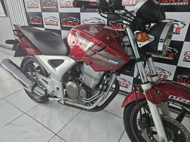 HONDA - CBX 250 TWISTER - 2007/2007 - Vermelha - R$ 11.500,00