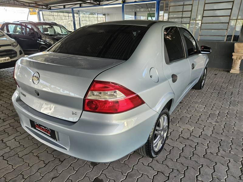 CHEVROLET - PRISMA - 2008/2009 - Prata - R$ 25.900,00