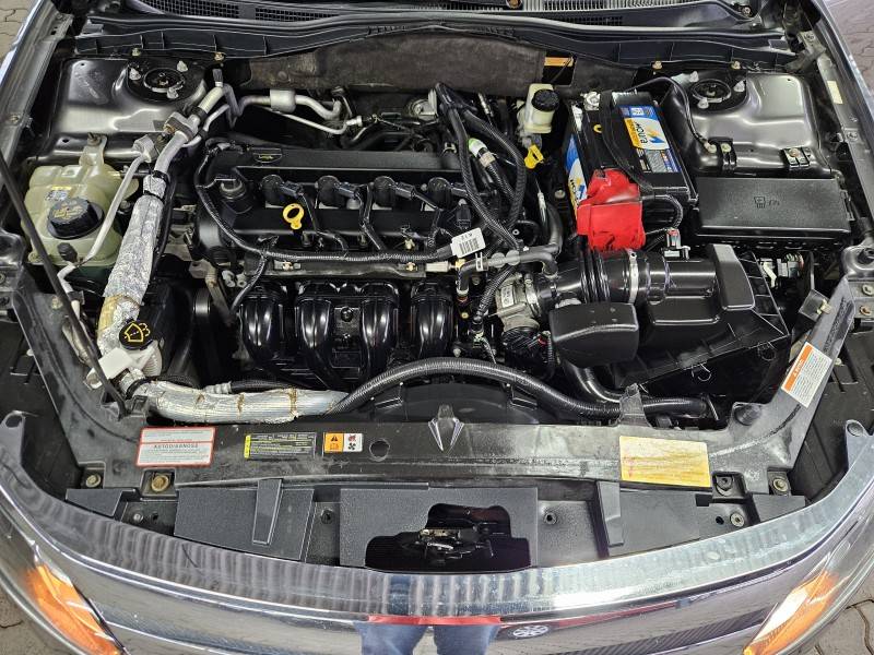 FORD - FUSION - 2011/2011 - Cinza - R$ 48.900,00