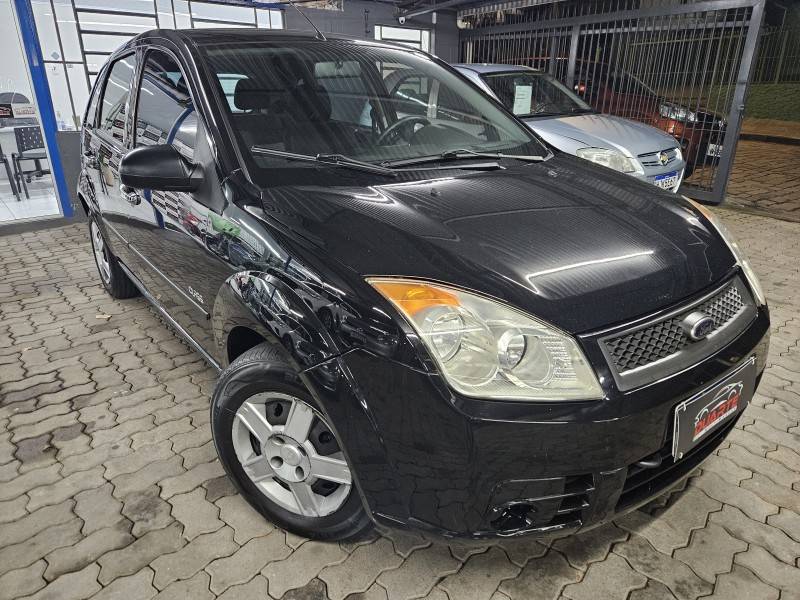 FORD - FIESTA - 2009/2009 - Preta - R$ 26.900,00