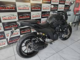 YAMAHA - FAZER - 2018/2018 - Preta - R$ 18.900,00