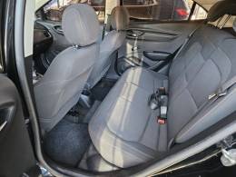 CHEVROLET - ONIX - 2013/2013 - Preta - R$ 43.900,00