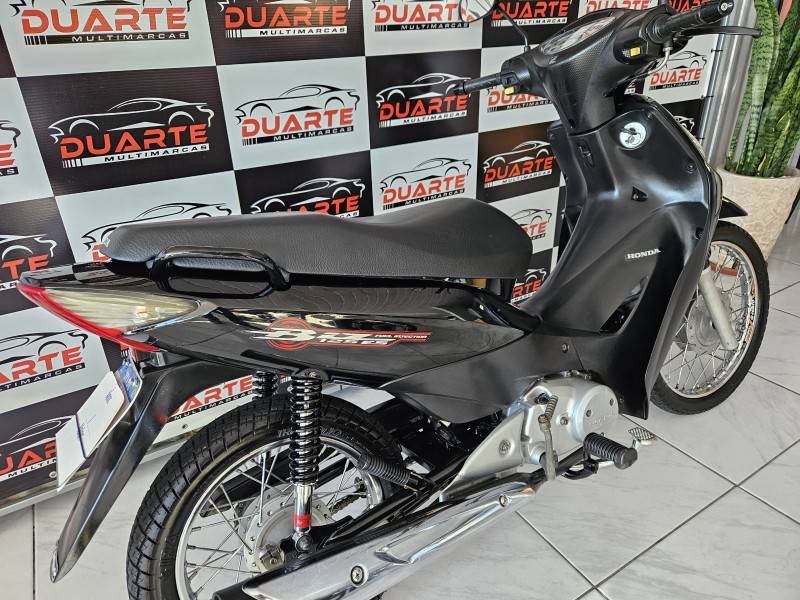HONDA - BIZ 125 - 2009/2010 - Preta - R$ 9.900,00
