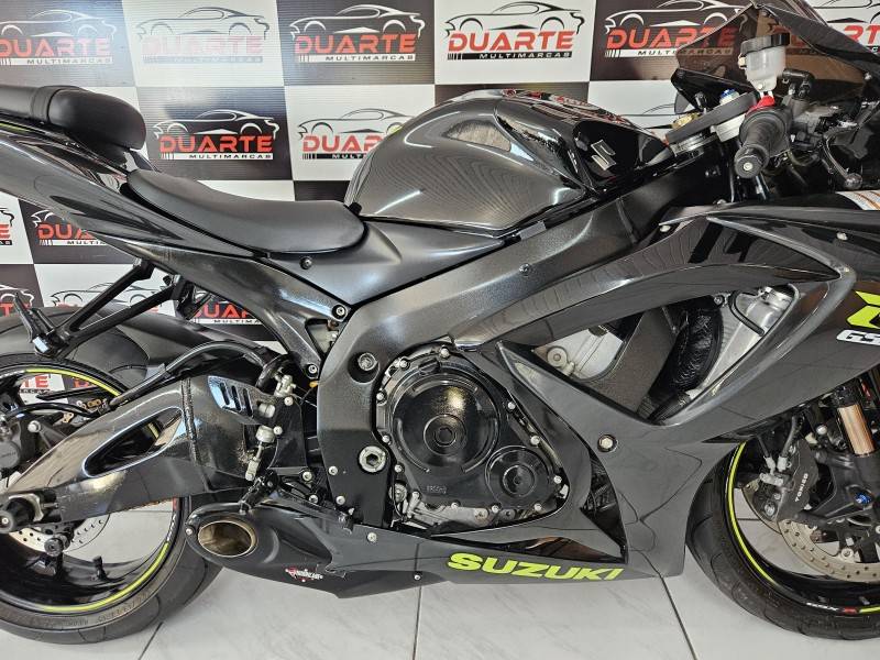 SUZUKI - GSXR - 2009/2009 - Preta - R$ 38.900,00