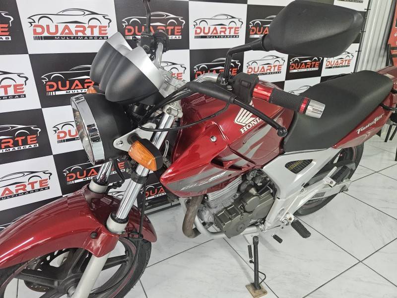 HONDA - CBX 250 TWISTER - 2007/2007 - Vermelha - R$ 11.500,00