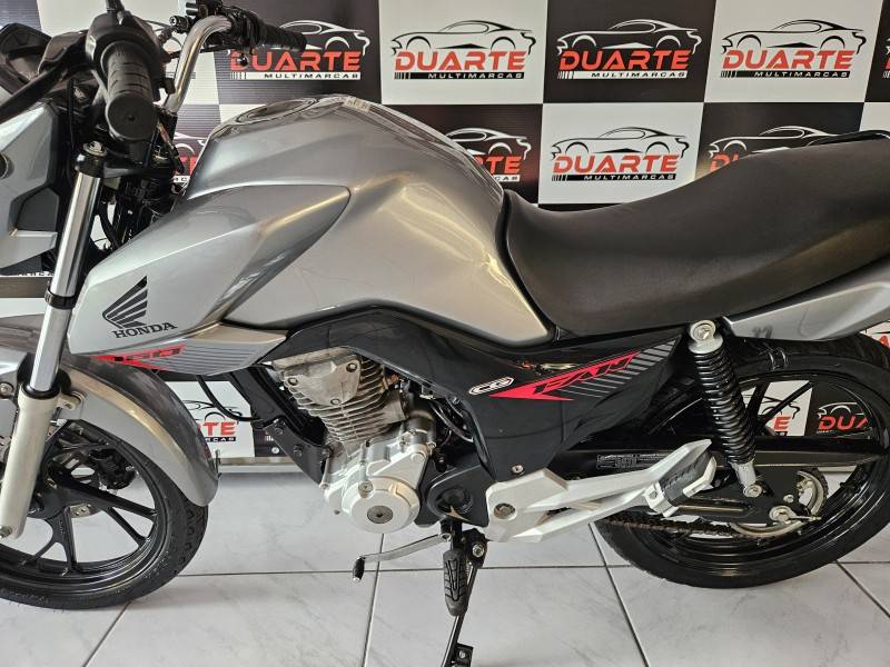 HONDA - CG 160 - 2020/2021 - Prata - R$ 16.500,00