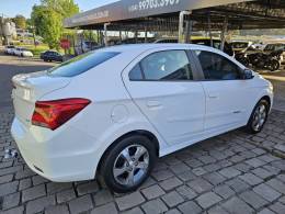 CHEVROLET - PRISMA - 2017/2018 - Branca - R$ 63.900,00