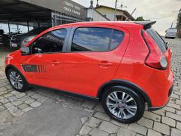 FIAT - PALIO - 2012/2012 - Vermelha - R$ 37.900,00