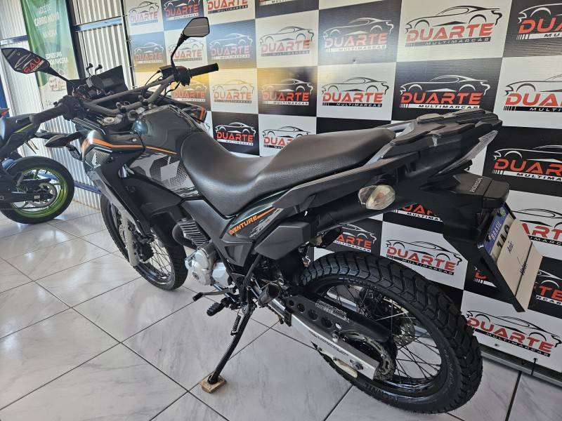 HONDA - XRE 300 - 2021/2021 - Verde - R$ 28.900,00
