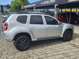 RENAULT - DUSTER - 2012/2013 - Prata - R$ 49.900,00