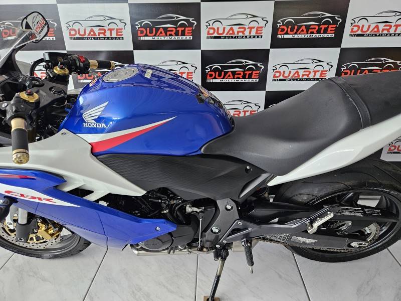 HONDA - CBR 600F - 2013/2013 - Azul - R$ 38.900,00