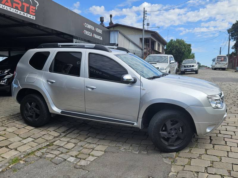 RENAULT - DUSTER - 2012/2013 - Prata - R$ 49.900,00