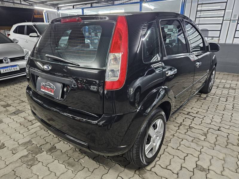 FORD - FIESTA - 2009/2009 - Preta - R$ 26.900,00