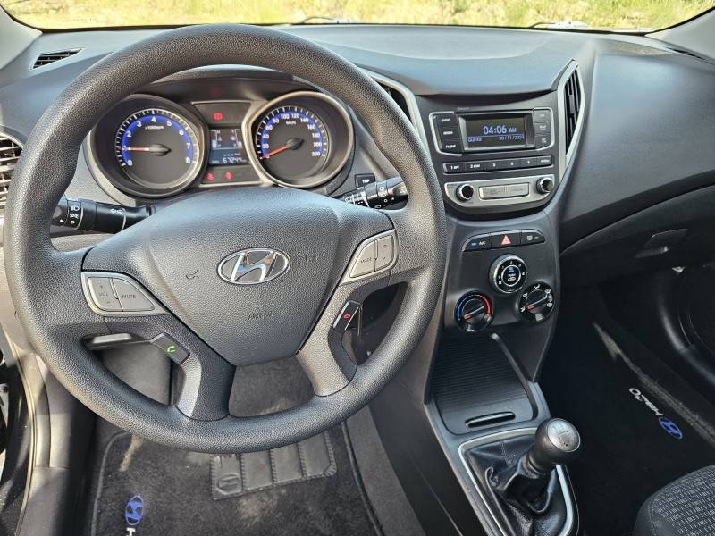 HYUNDAI - HB20 - 2017/2018 - Preta - R$ 52.900,00