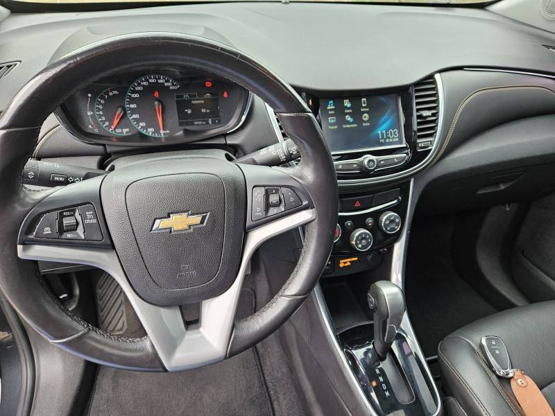 CHEVROLET - TRACKER - 2018/2018 - Cinza - R$ 91.900,00