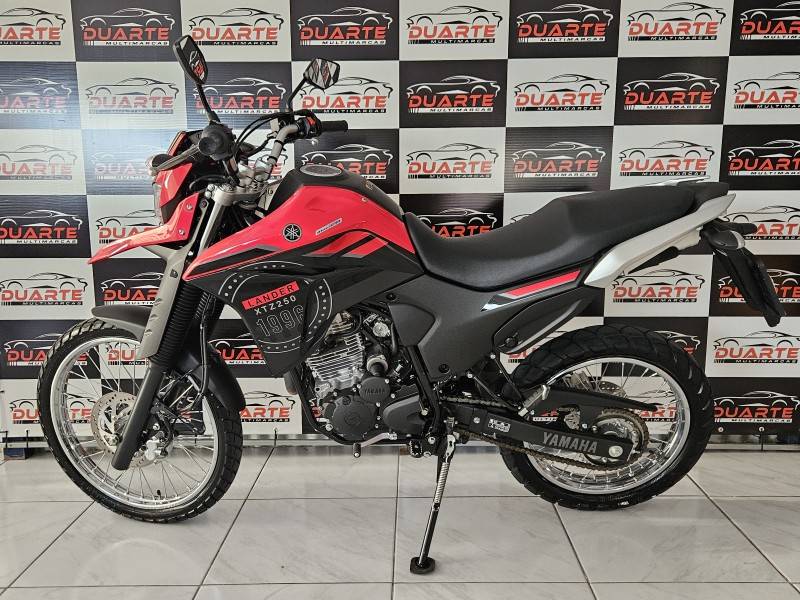 YAMAHA - XTZ 250 - 2024/2024 - Vermelha - R$ 28.900,00