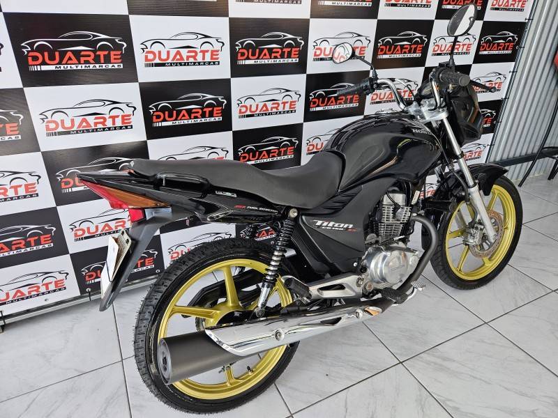 HONDA - CG 150 - 2011/2011 - Preta - R$ 11.500,00