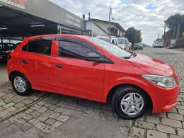 CHEVROLET - ONIX - 2016/2017 - Vermelha - R$ 47.900,00