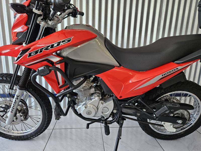 HONDA - NXR 160 - 2022/2022 - Vermelha - R$ 19.900,00