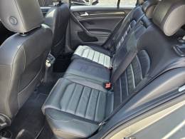 VOLKSWAGEN - GOLF - 2015/2016 - Prata - R$ 88.900,00