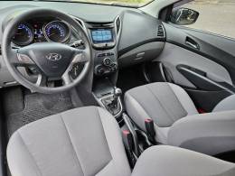 HYUNDAI - HB20S - 2015/2016 - Preta - R$ 51.900,00